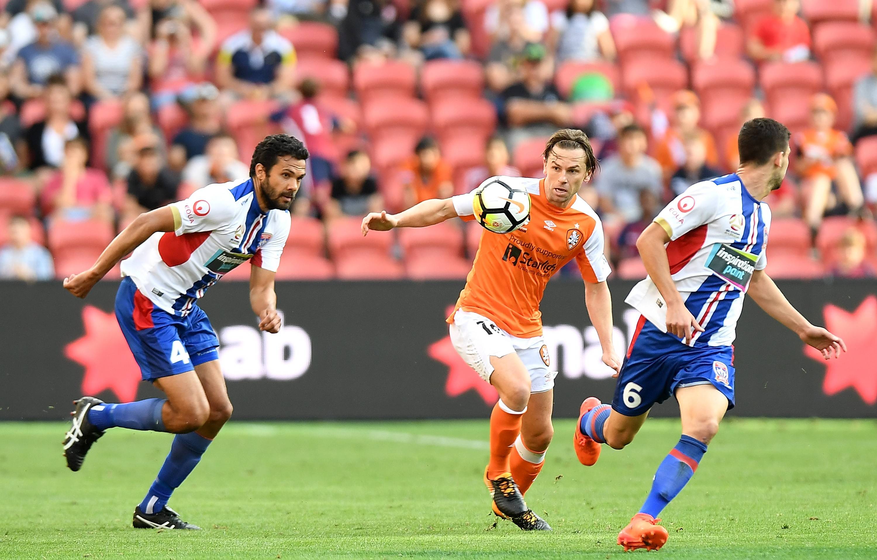 波尔图发布备战花絮,赛前状态回暖,欧超杯任务艰巨,阵容厚度经受考验(国防部已宣布备战了吗) 波尔图发布备战花絮,赛前状态回暖,欧超杯任务艰巨,阵容厚度经受考验(国防部已宣布备战了吗)