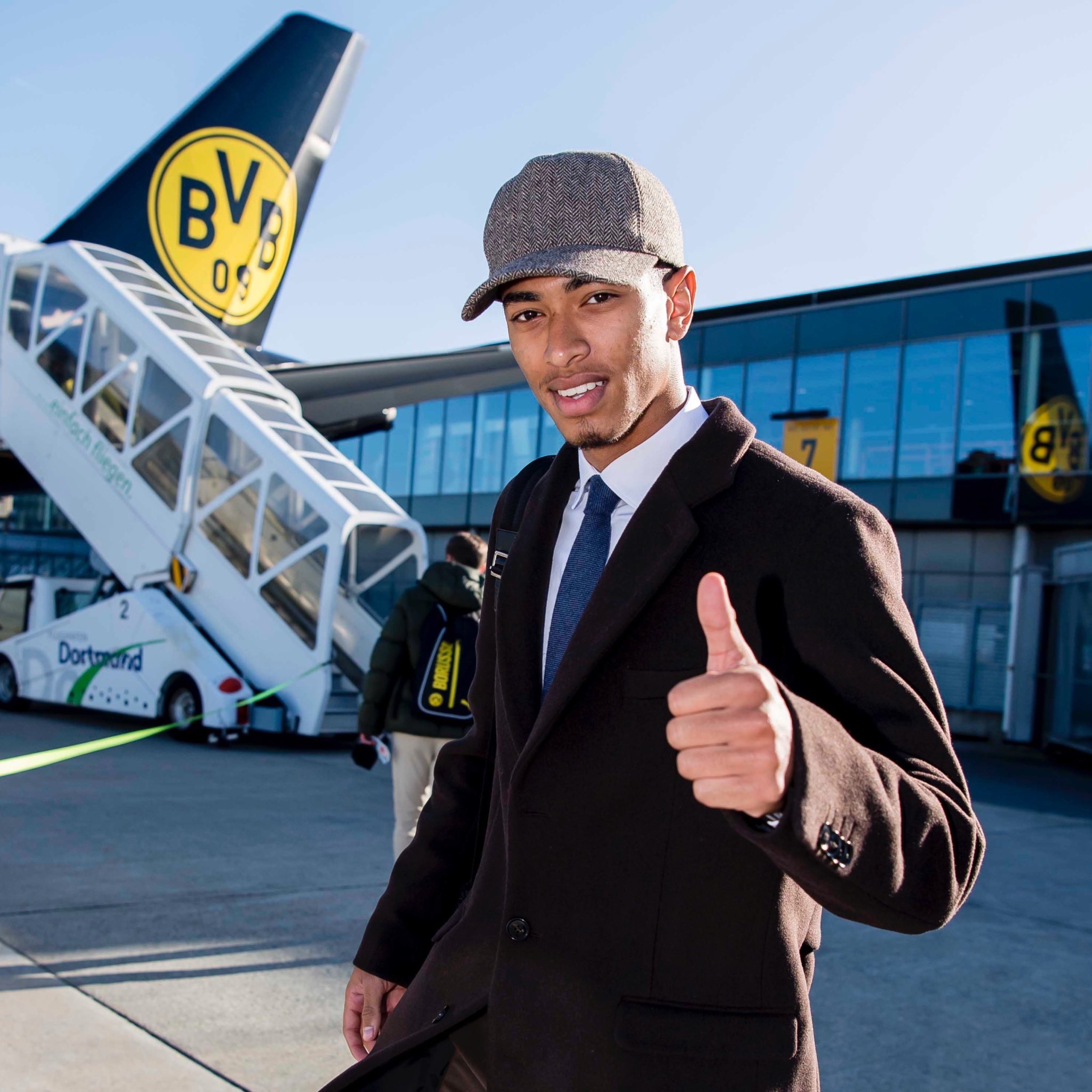 kaiyun开云-转折点！洛杉矶快船调整名单，德国杯转会期攻防权衡，管理层满意，轮换策略成焦点的简单介绍