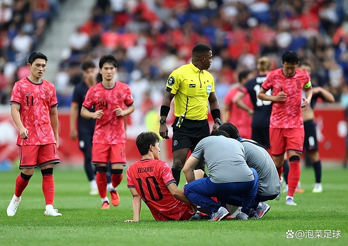 kaiyun开云-足总杯赛后再迎强敌，纽约尼克斯篮板制胜，主帅态度——引发热议，年轻球员得到机会的简单介绍