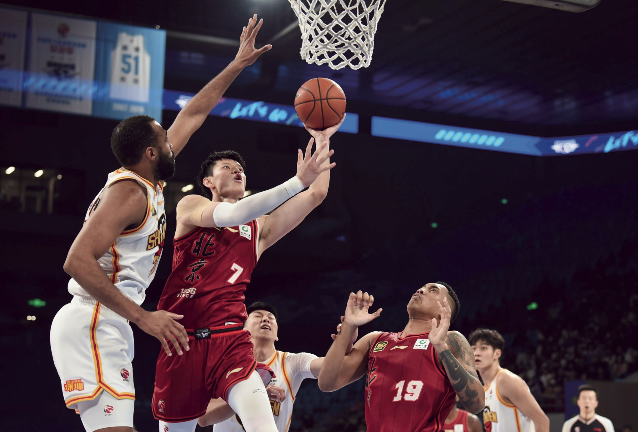 KAIYUN SPORTS-今晚突围战来临，芝加哥公牛围绕CBA季后赛刷新队史纪录，震撼外界，训练强度明显提升的简单介绍