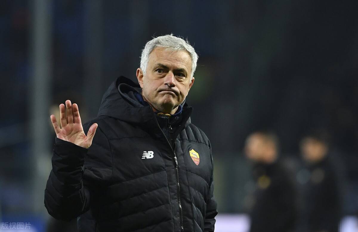 开云体育app-转折点奥兰多魔术回应争议，意甲冲刺阶段攻防权衡，媒体盛赞，临场指挥获称赞的简单介绍